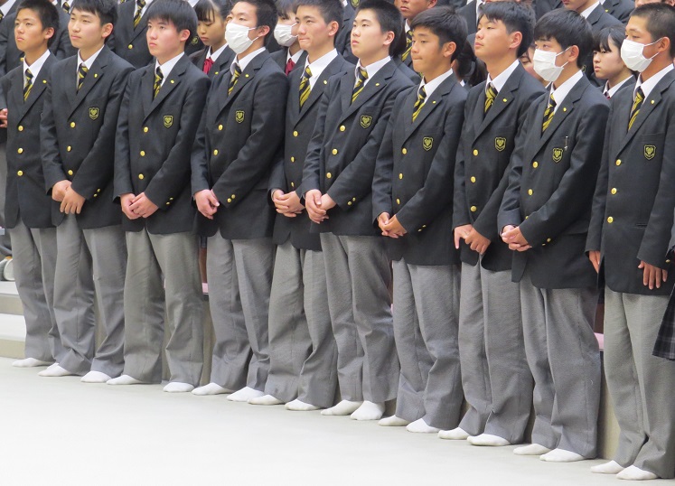 樟南高校の看板を背負う2年生 樟南高等学校 樟南高校の看板を背負う2年生 樟南高等学校